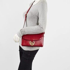 Gucci Red Grained Leather GG Ring Shoulder Bag